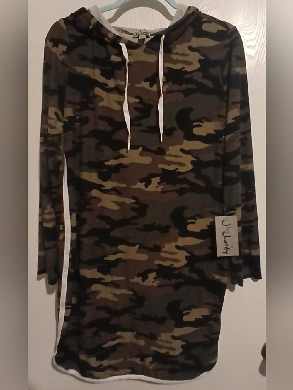 NWT J For Justify Womens Hoodie Camo Dress Short Sleeve Casual Pullover Size L